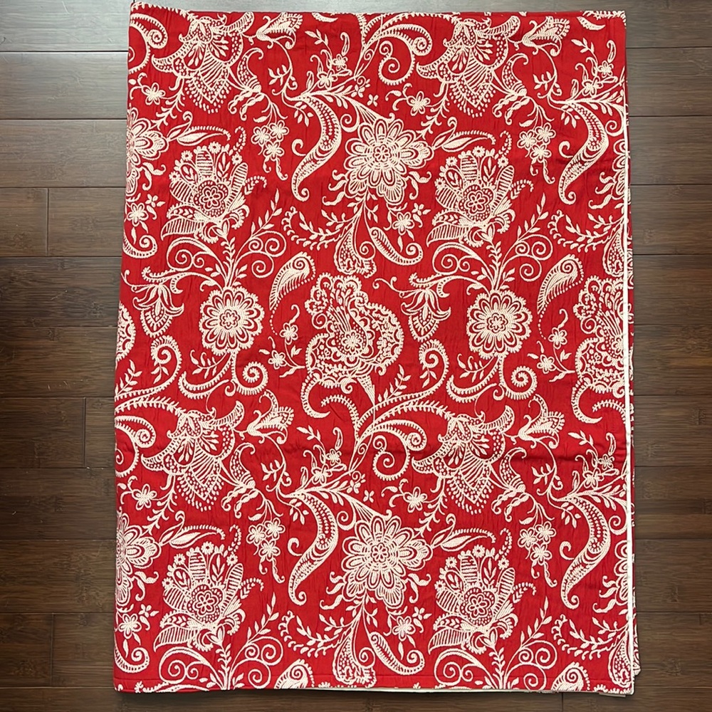 Legacy Home Throw